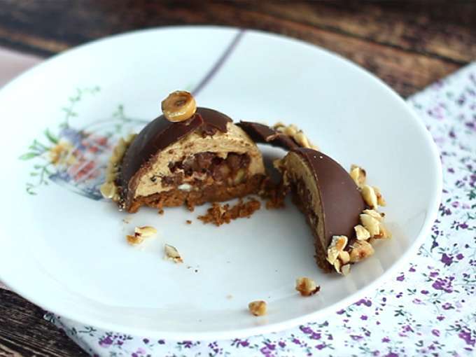 Hazelnut Chocolate Dome As Ferrero Rochers Recipe Petitchef