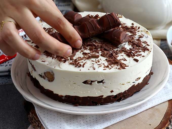 No Bake Kinder Bueno Cheesecake Recipe Petitchef