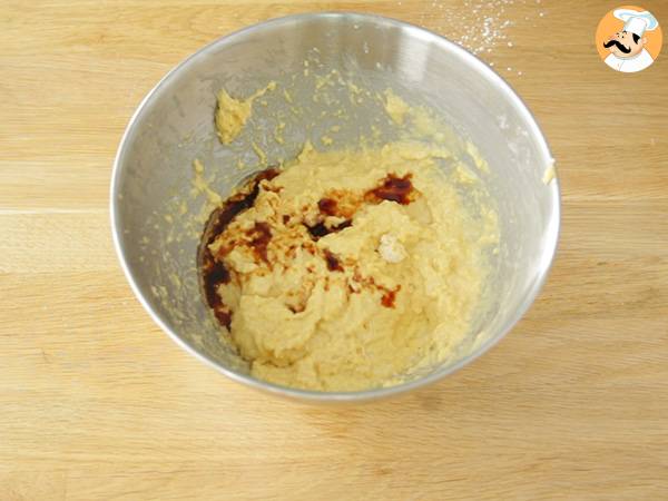 Quick and easy French crepe batter recipe - you'll love this sweet snack! - Preparation step 2