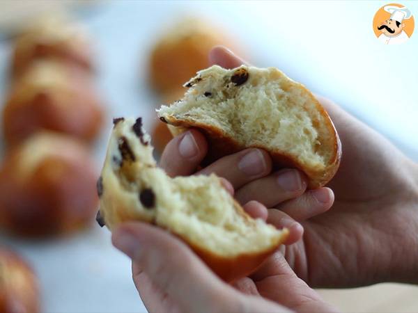 Chocolate chip brioche buns - Preparation step 11