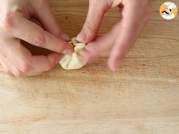 Pull apart pizza balls - Preparation step 3