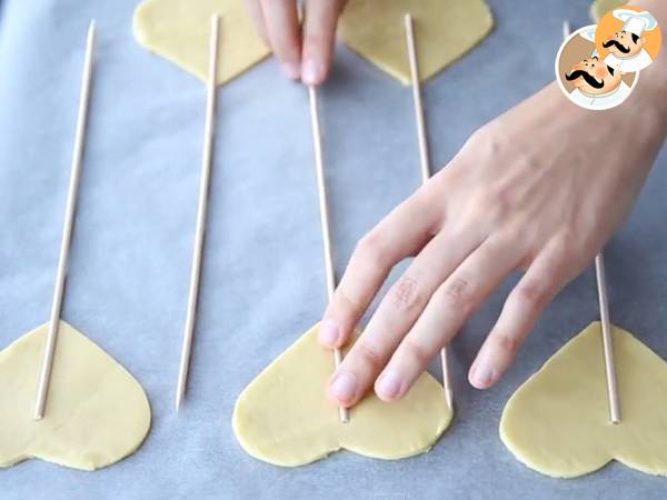 Heart-shaped pie pops for valentine's day - Preparation step 2