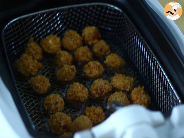 Margherita balls - video recipe! - Preparation step 4