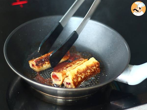 Bread wraps with jam - Preparation step 4