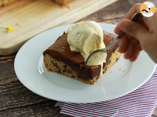 Perfect brownie and cookie cake for snack time! - Preparation step 8