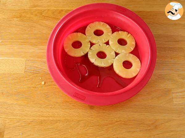 Easy pineapple upside down cake - Preparation step 1