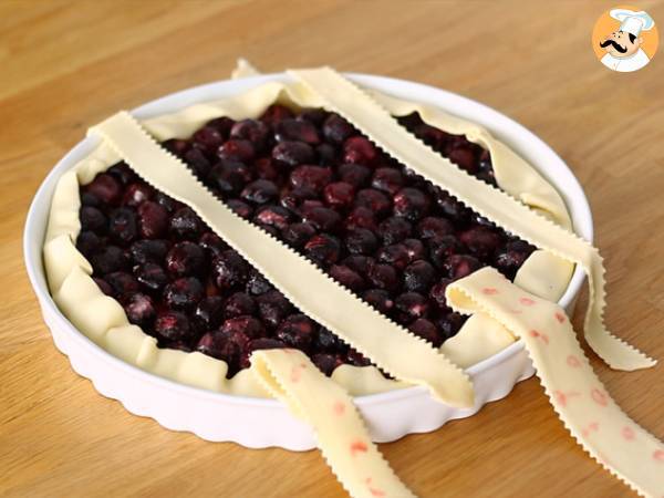 Cherry puff pastry tart - Preparation step 4