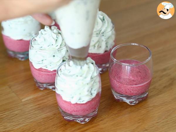 Beetroot and arugula mousse verrines - Preparation step 6