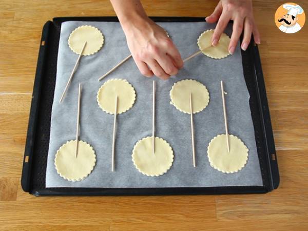 Mini chocolate chip galettes - Preparation step 2