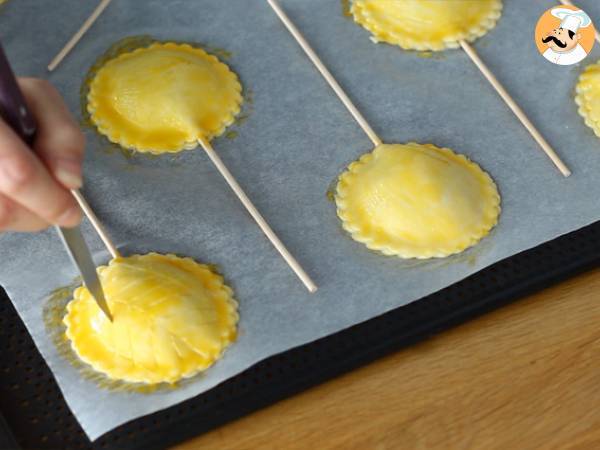 Mini chocolate chip galettes - Preparation step 6