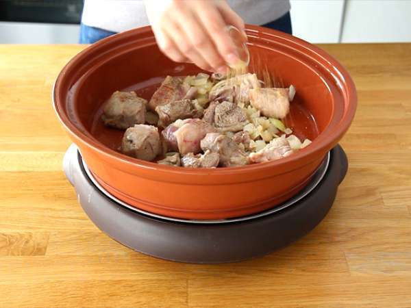 Lamb tagine with prunes (steps and video) - Preparation step 2