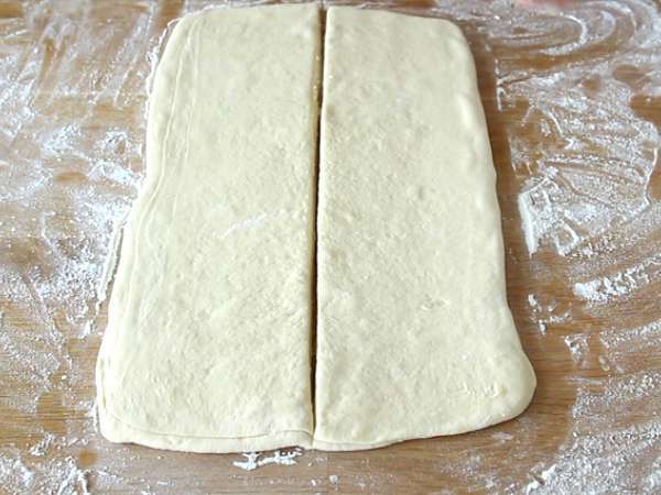 Step-by-step French croissants explained - Preparation step 13