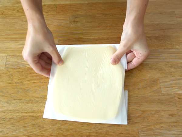 French pain au chocolat - chocolate croissant - Preparation step 4