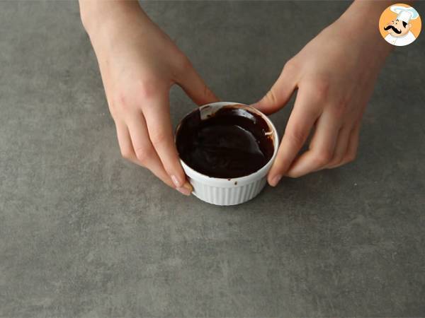 Chocolate pear cake - Preparation step 1