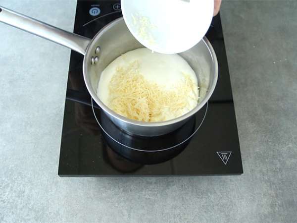 Cheese dip - Preparation step 1