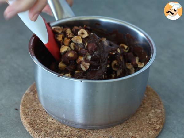 Hazelnut fudge - chocolate and hazelnut squares - Preparation step 2