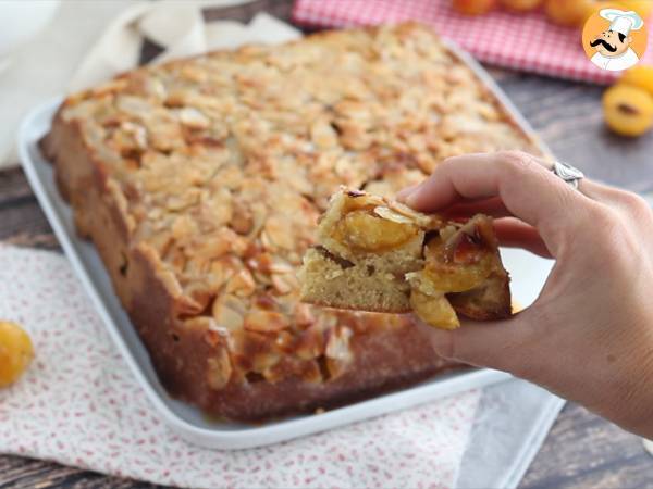 Upside-down mirabelle plum cake with almonds - Preparation step 8