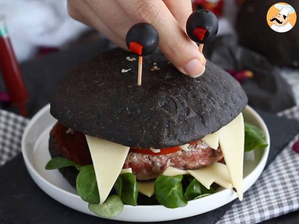 Monster burger for halloween - Preparation step 6