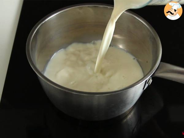 Giant pastel de nata - Preparation step 1