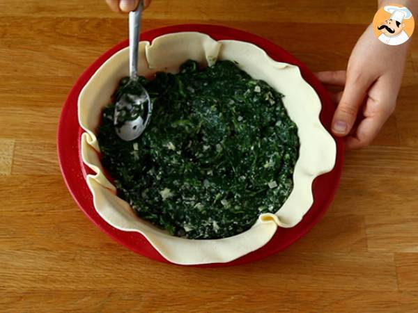 Spinach, ricotta, and egg pie - italian torta pasqualina - Preparation step 4