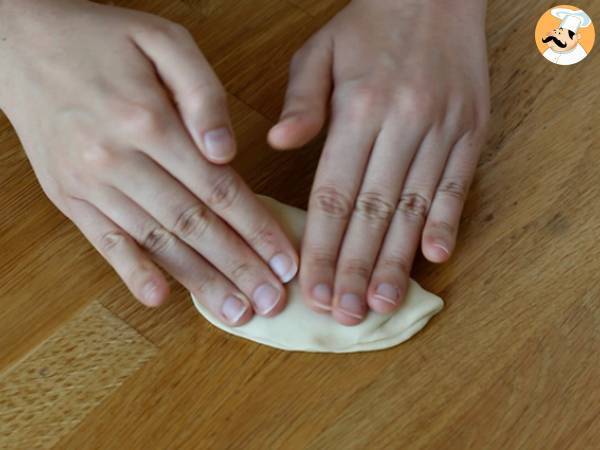 Stuffed turkish crepes with feta, lemon, and parsley - gözleme - Preparation step 7