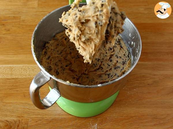 Chocolate chip cookie cake - Preparation step 3