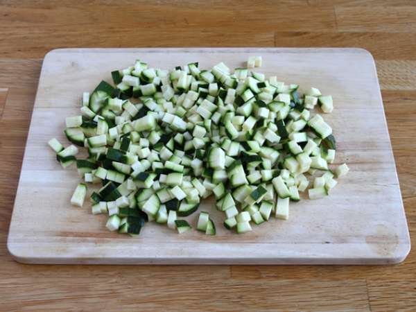 Zucchini, goat cheese, and lemon salad - Preparation step 2