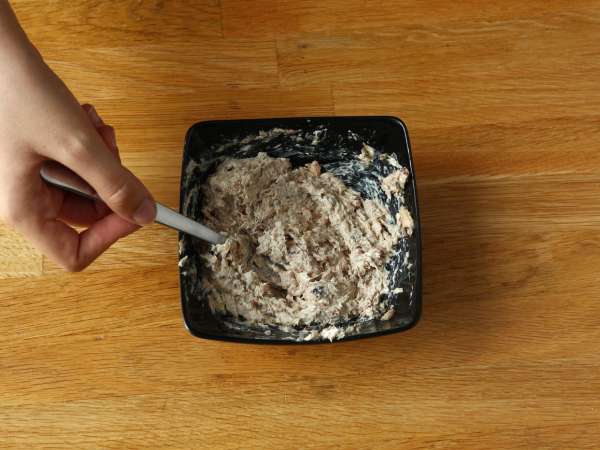 Zucchini rolls with sardines - Preparation step 2