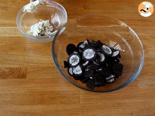 Oreo cake with only 3 ingredients ready in 6 minutes in the microwave! - Preparation step 1