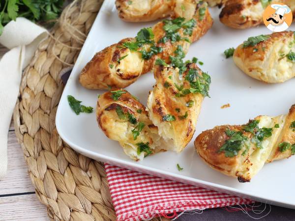 Cheese twists with cheese and parsley: the must-have appetizer - Preparation step 8