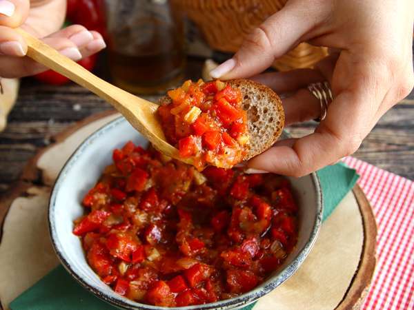 Easy tomato sauce: a waste-not recipe for your overripe tomatoes - Preparation step 3