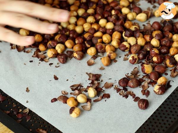 Homemade gianduja, the super easy italian recipe to make and perfect with coffee! - Preparation step 2