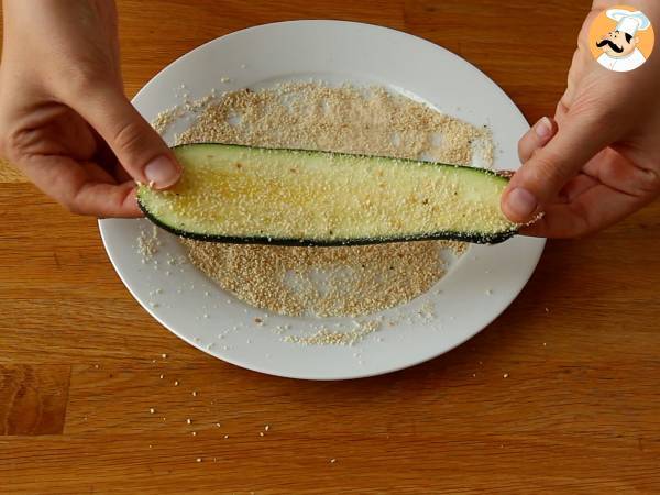 Baked zucchini rolls with ham and cheese! - Preparation step 2