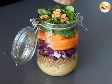 5 Vegetarian Salad in a Jar Recipes