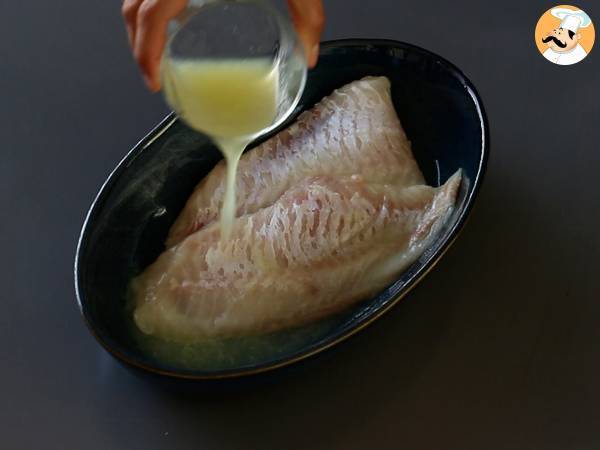 Sea bream simmered in coconut milk - the fish dish you will love - Preparation step 1