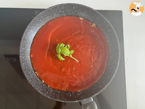 Sicilian eggplant pasta, the easy and light version - pasta alla norma - Preparation step 3