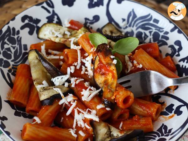 Sicilian eggplant pasta, the easy and light version - pasta alla norma - Preparation step 7