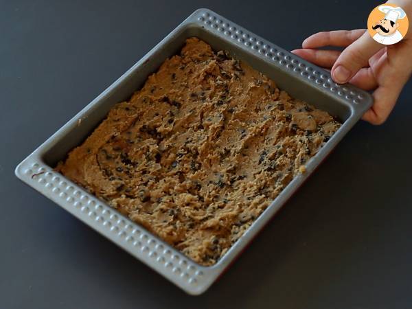 Brookies, the perfect combination of a brownies and a cookie - Preparation step 6