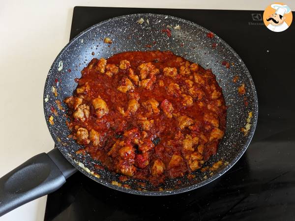 Risotto with 'nduja sausage, the perfect dish for spicy lovers! - Preparation step 3