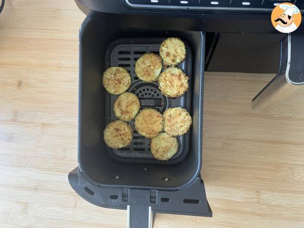 Air fryer zucchini chips - Preparation step 6