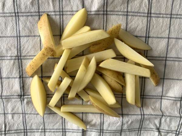How to make crispy fries in the airfryer? - Preparation step 4