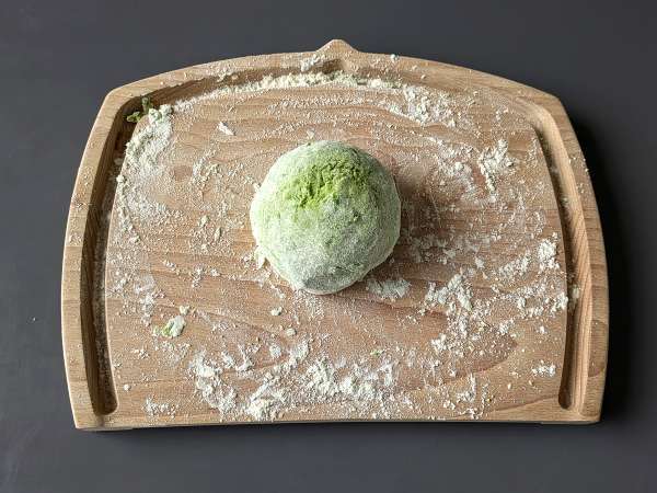 Pea gnocchi with mushroom sauce - Preparation step 3