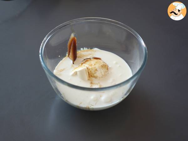 Mont blanc-style verrines with chestnut cream and meringue - Preparation step 5