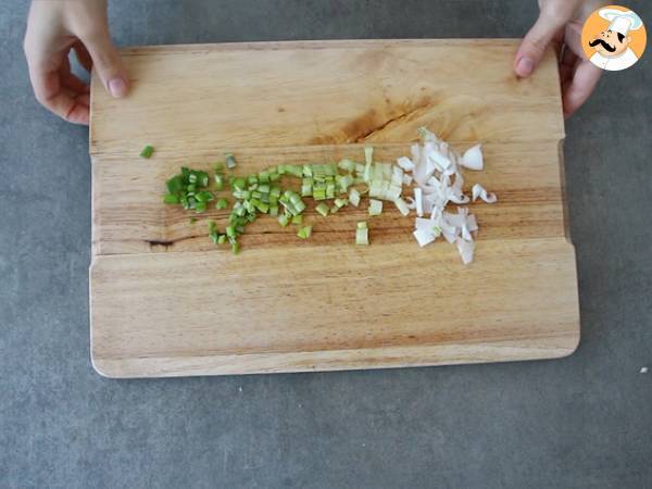 Okonomiyaki - japanese savory pancake - Preparation step 2