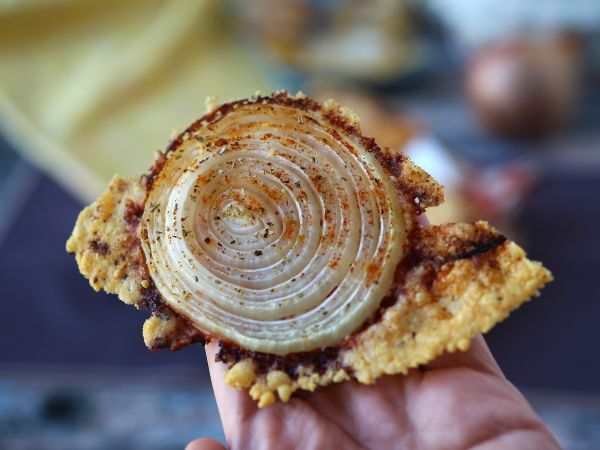 Super crispy homemade onion and parmesan chips - Preparation step 5