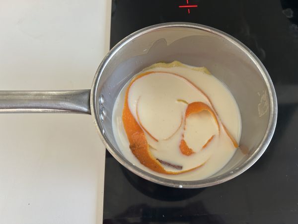 Spanish leche frita in an air fryer, the famous Easter treat! - Preparation step 1