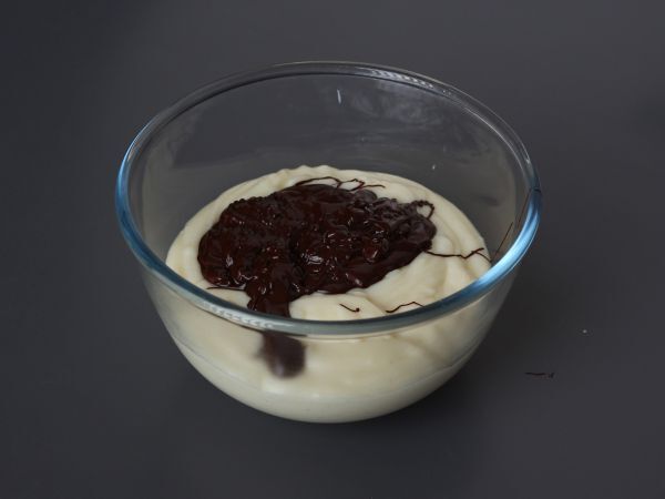 Marbled flan without crust, super easy to make for a guaranteed wow effect - Preparation step 5