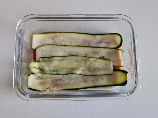 Zucchini parmigiana in air fryer: quick, light and crispy - Preparation step 6
