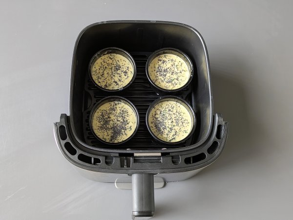 Zucchini muffins in air fryer: the light and fluffy recipe - Preparation step 6