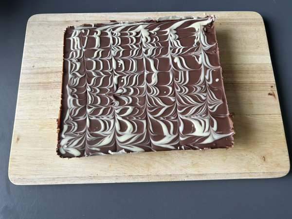 Rkhama, the Moroccan peanut and chocolate candy that doesn't need an oven - Preparation step 8